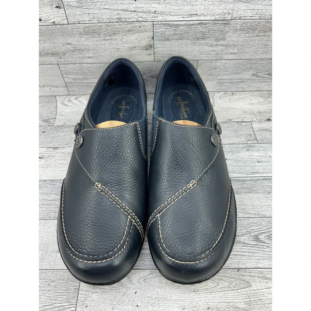 Clarks Collection Navy Leather Slip On Loafers Women 10W Ultimate Comfort Button